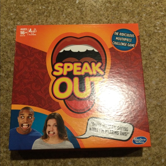 Hasbro Speak Out Game - Picture 2 of 5